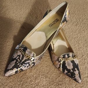 Michael Kors Pink Snake Skin Leather Kitten Heels